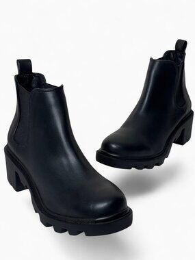 STEVE MADDEN HADLEE CHELSEA BOOT Y2K LUG SOLE BLACK URBAN CHUNKY NEW 10